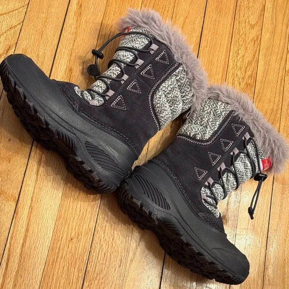 The North Face Snow Boots Kids Black and Gray Winter Boots 1 - Picture 4 of 9